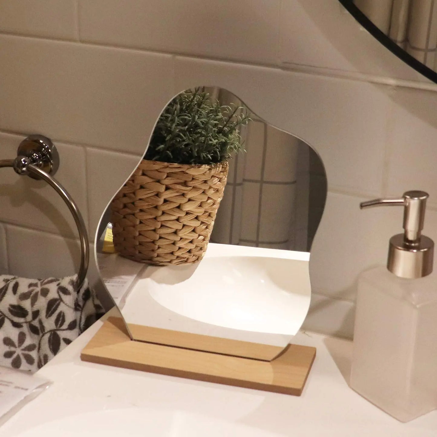 DaizySight Irregular Aesthetic Vanity Mirror Frameless